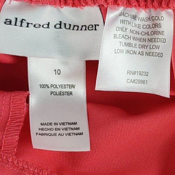 Alfred Dunner Women's Classic Fit Elastic Waist Pink Pull On Capri Size 10 (NWT) - Picture 9 of 10